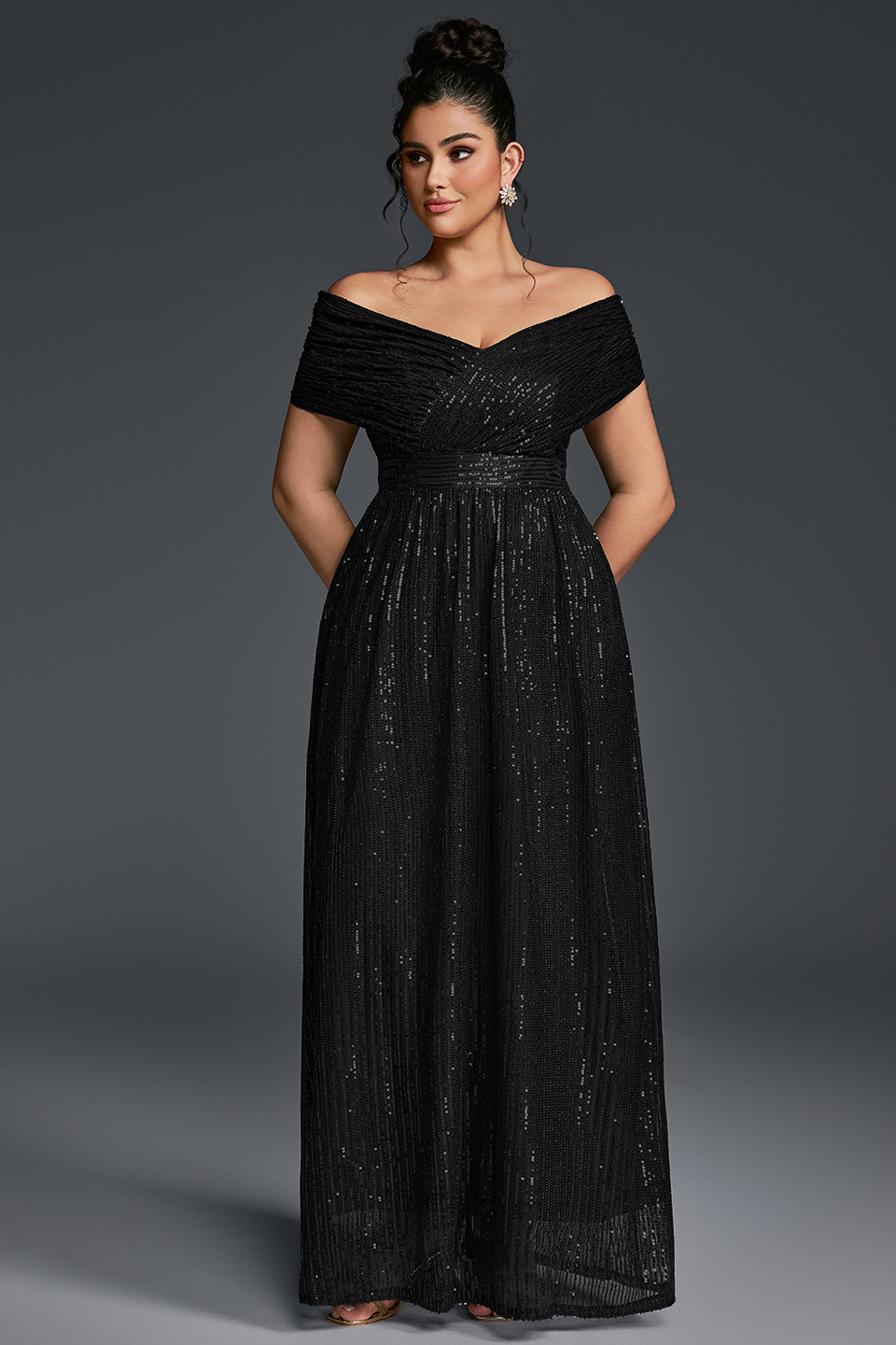 Valentina Sequin Maxi Dress in Emerald