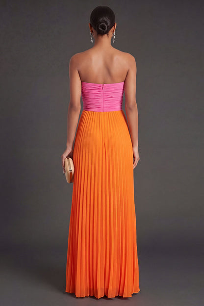 Valentina Pleated Sweetheart Formal Dress