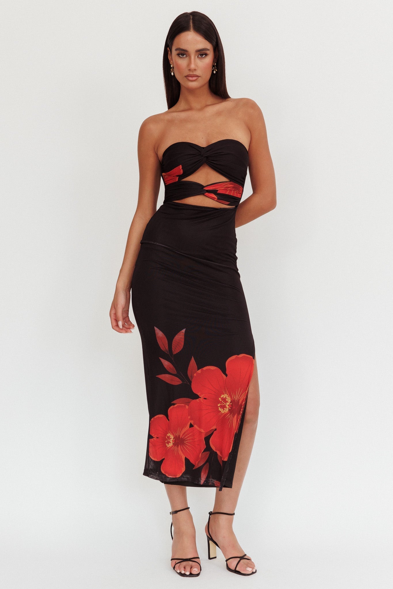 Silah Twist Bodice Maxi Dress in Hibiscus Black