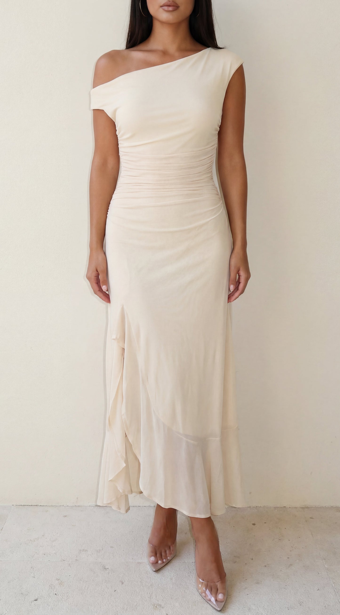 Aurelia Off-Shoulder Maxi Dress in Butter Yellow