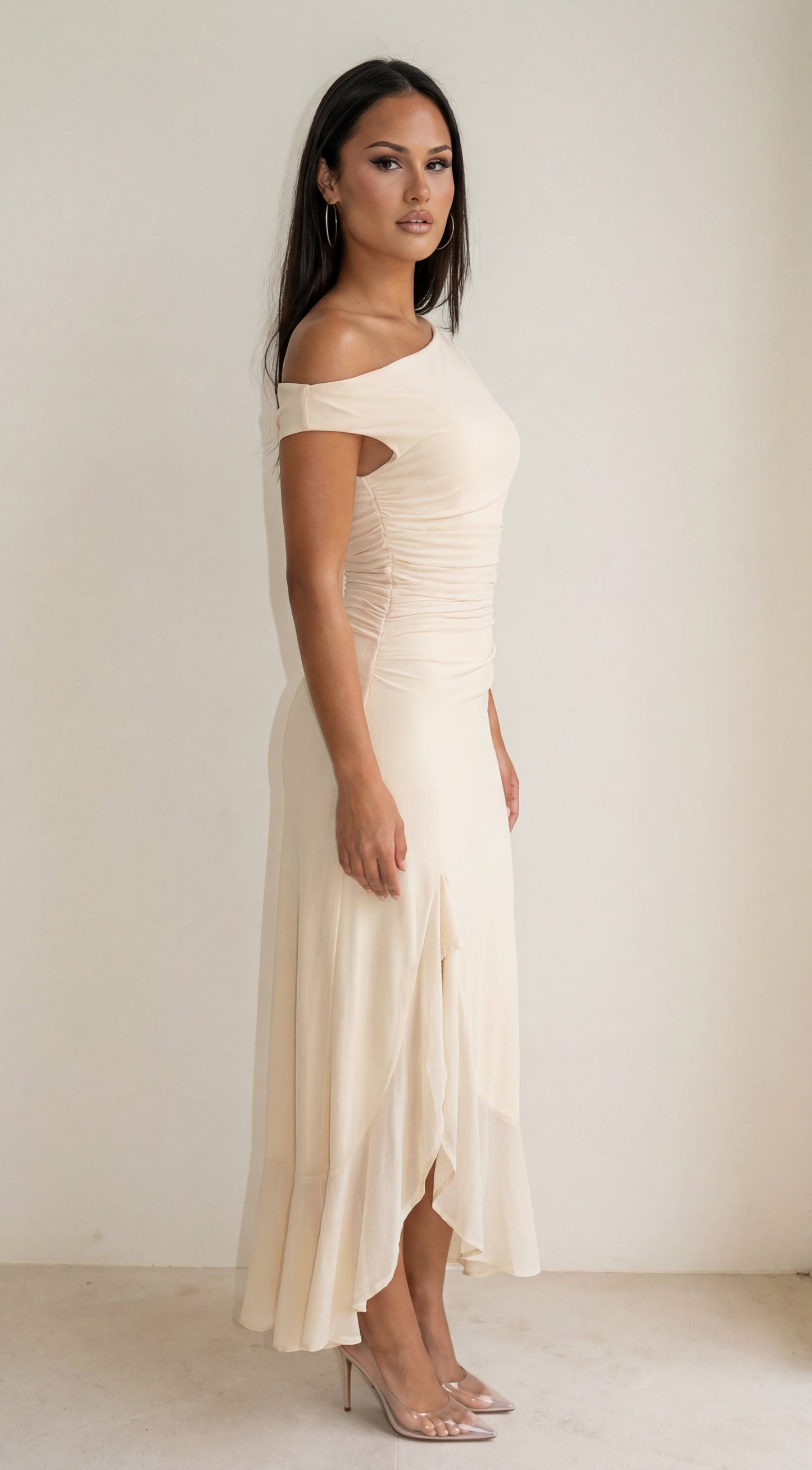 Aurelia Off-Shoulder Maxi Dress in Butter Yellow