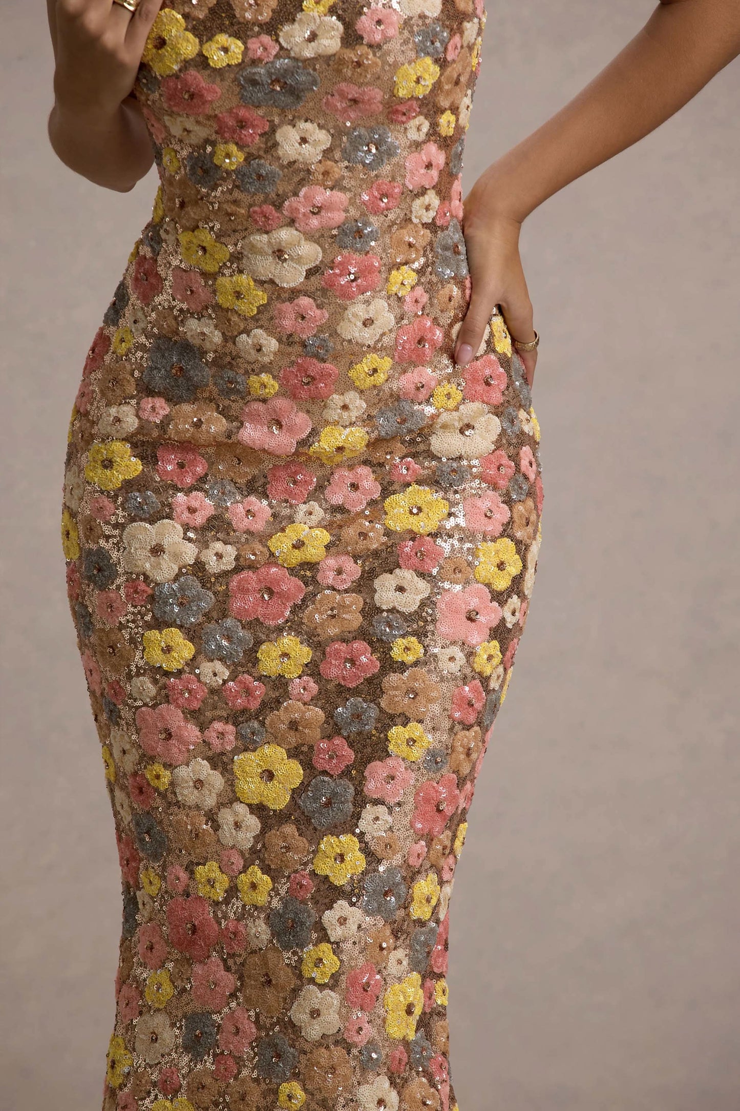 ALEXIA MAXI DRESS