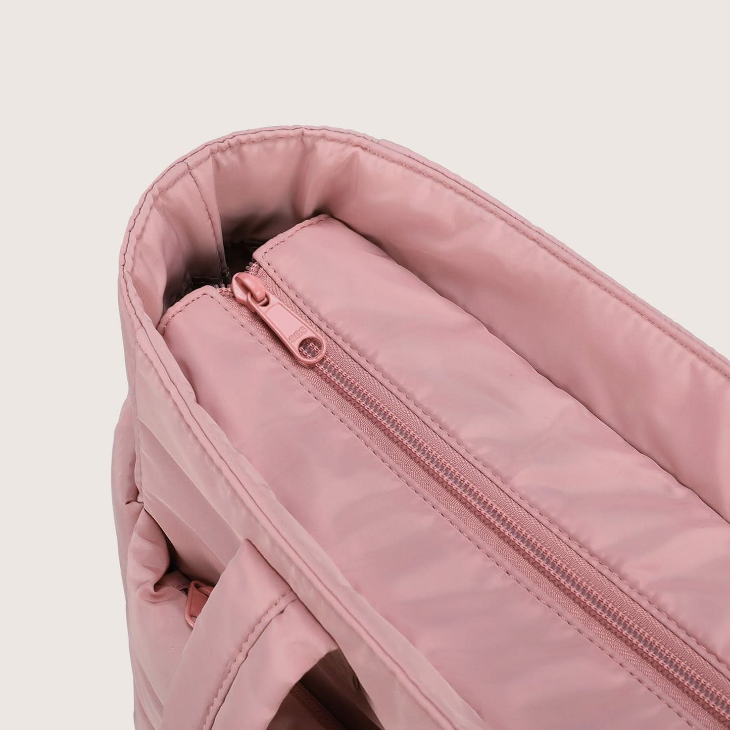 Avy City Tote – Fits 15.6" Laptop
