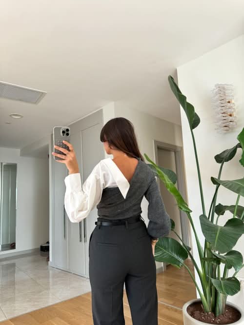Elisa 2-Tone Sweater